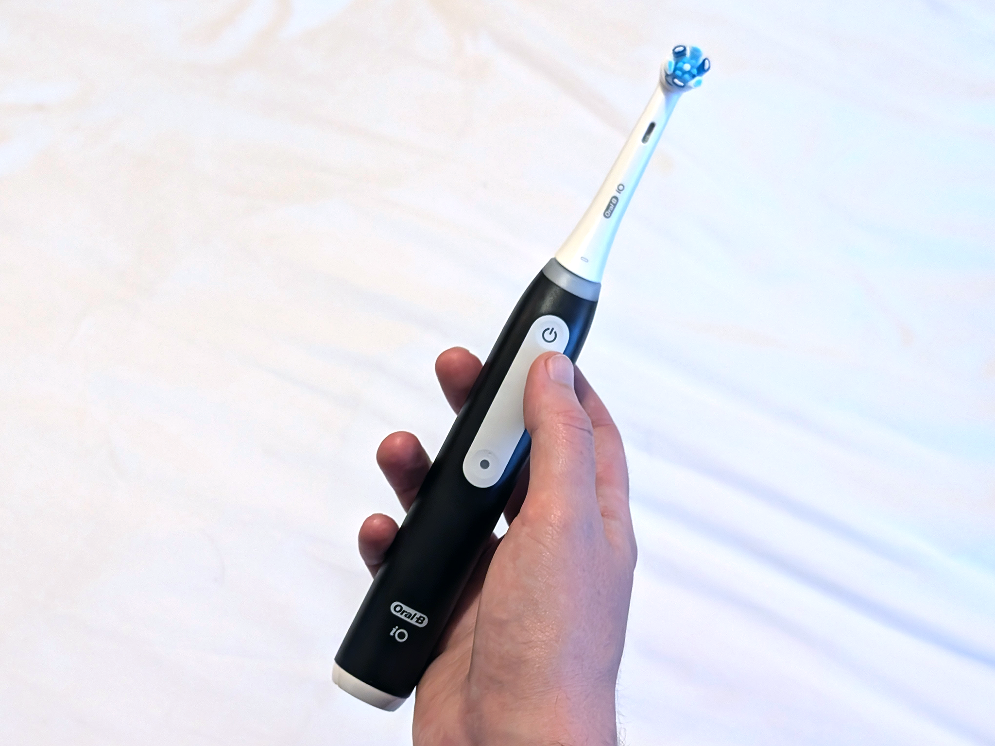 oral-b io3